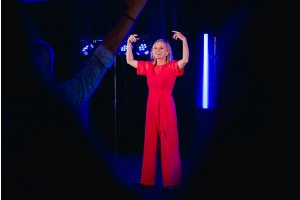 Featurebild <a href='https://www.management-kommunikation.de/pages/team/mahir-mirja.php'>Mirja Mahir</a> (Größe der HiRes-Datei ca. 374 KB)