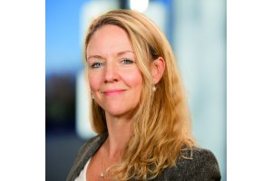 Portraitfoto <a href='https://www.management-kommunikation.de/pages/team/bastian-aimee.php'>Aimée Bastian M.A.</a> (Größe der HiRes-Datei ca. 2,2 MB)